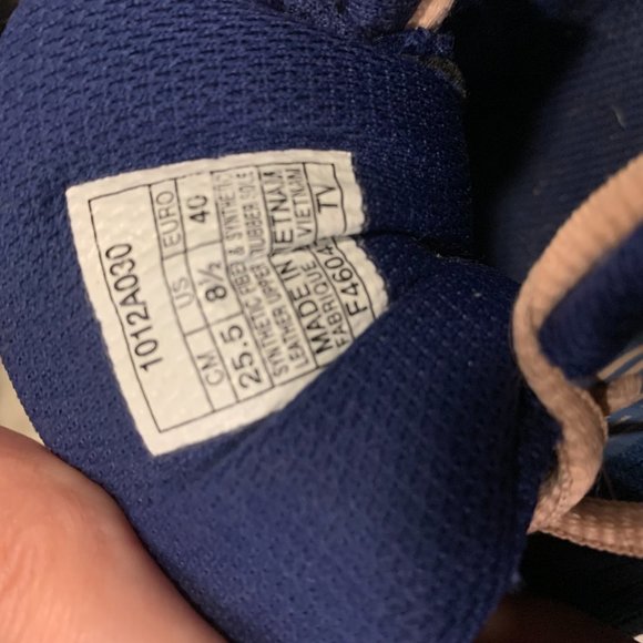 Asics runner - Picture 3 of 3